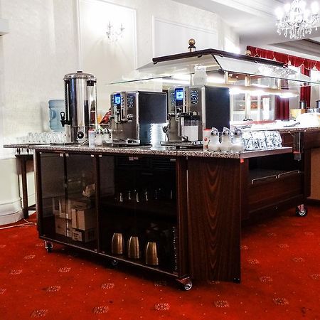Hotel Europa Бая Маре Екстериор снимка