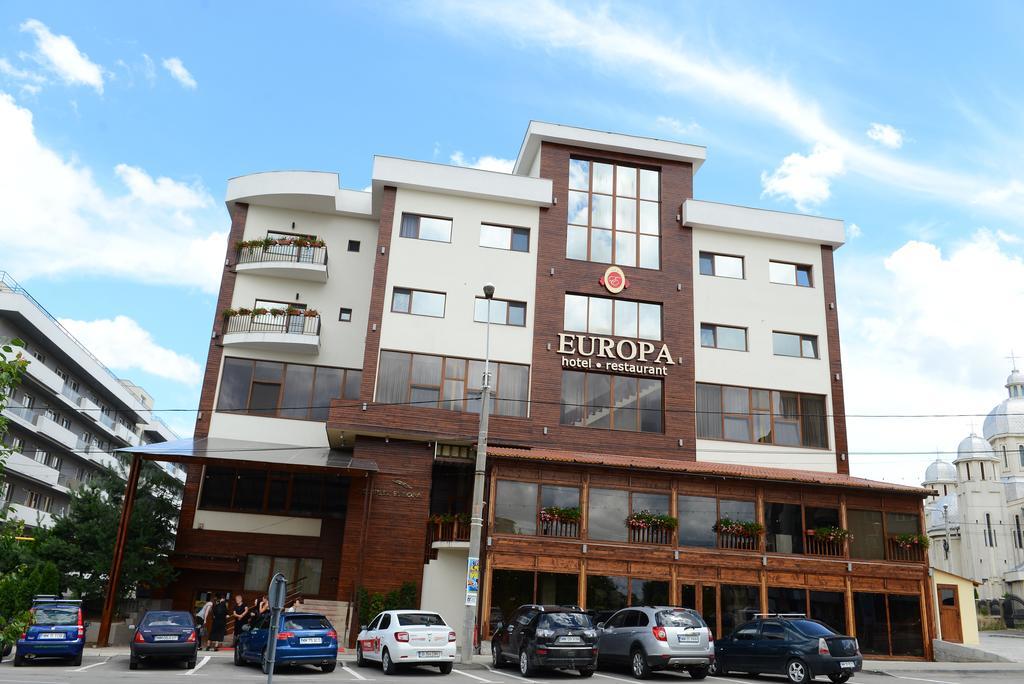 Hotel Europa Бая Маре Екстериор снимка